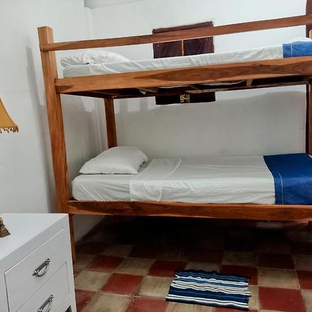Casa Yoly Hostel Granada Eksteriør billede