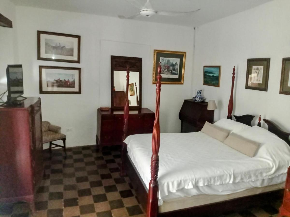 Casa Yoly Hostel Granada Eksteriør billede