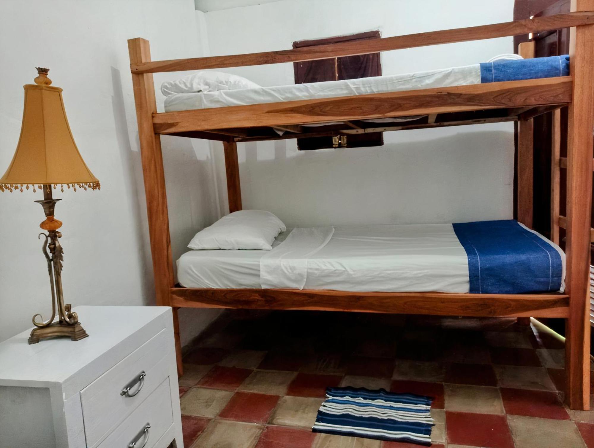 Casa Yoly Hostel Granada Eksteriør billede