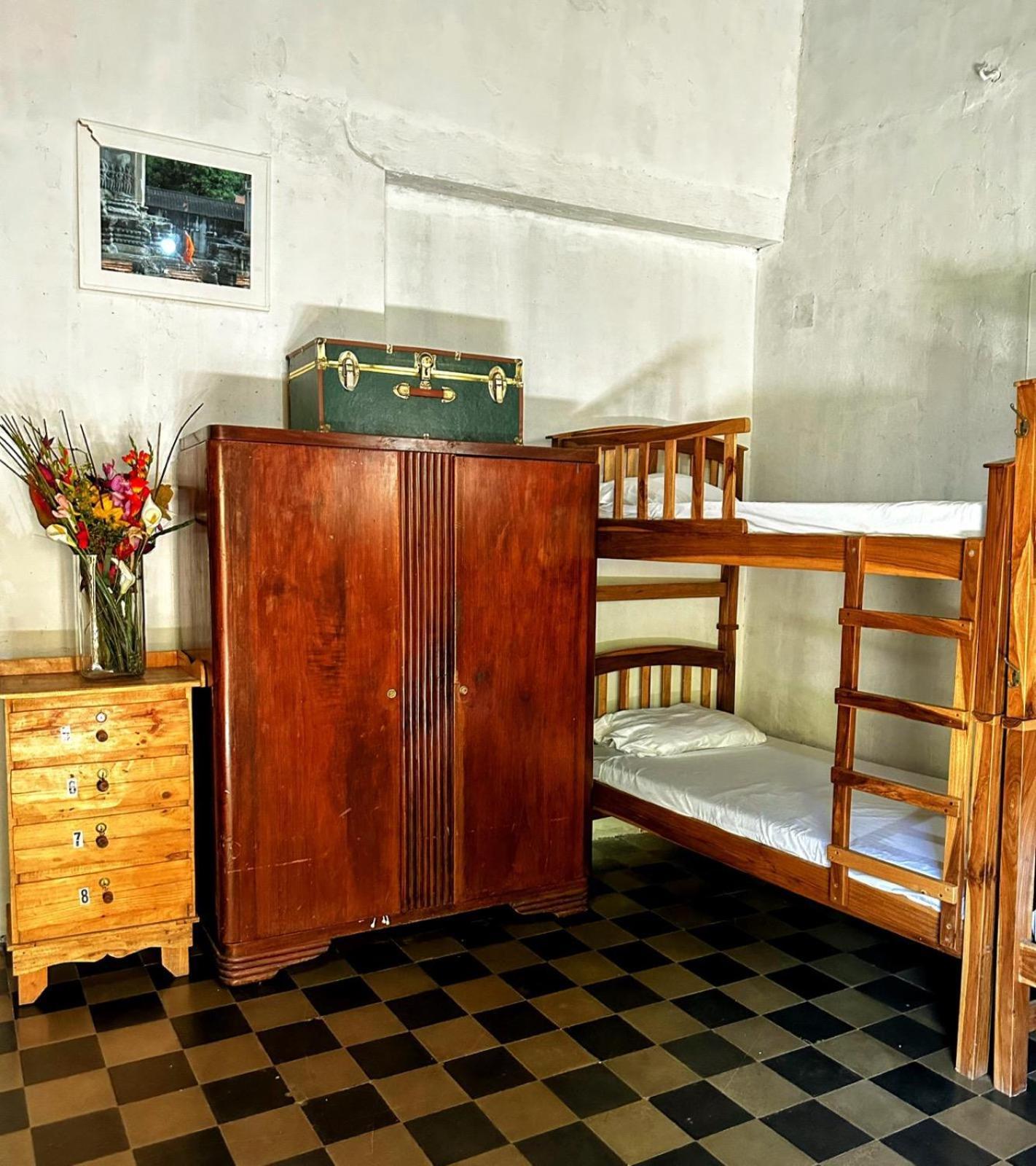 Casa Yoly Hostel Granada Eksteriør billede